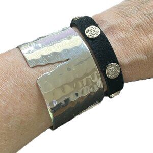 GIFT BOX INCLUDED Rustic Cuff Silver 1.5" Hammered Slv & Calfhair Logo Wrap Set